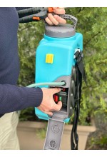 Photo from customer for Pompa Elettrica a batteria 12 Lt komiprotect 5,5 BAR ultra LEGGERA